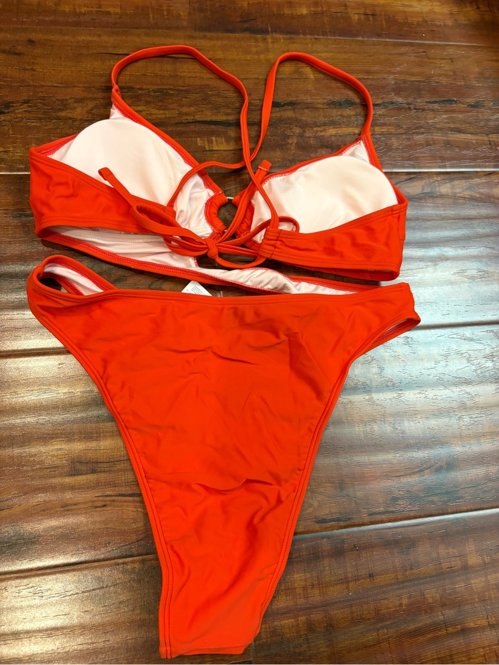 NWT CupShe Red Cutout One-Piece Swimsuit with Ring Detail- size M - Picture 6 of 8